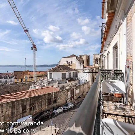 Akicity Alfama Beauty Lisbon
